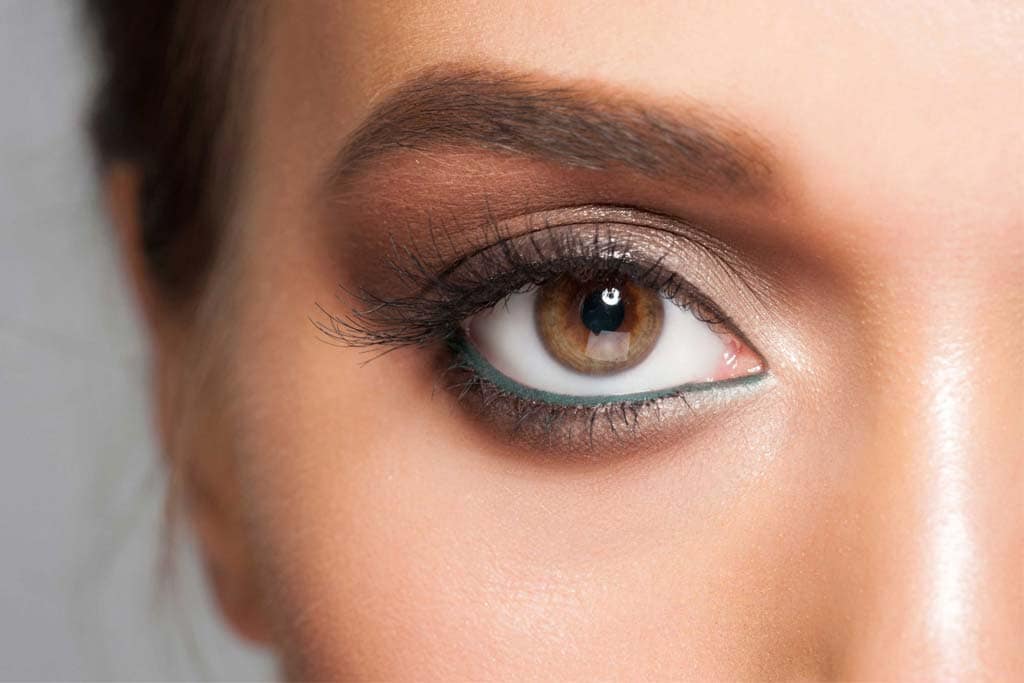 Trucco occhi marroni